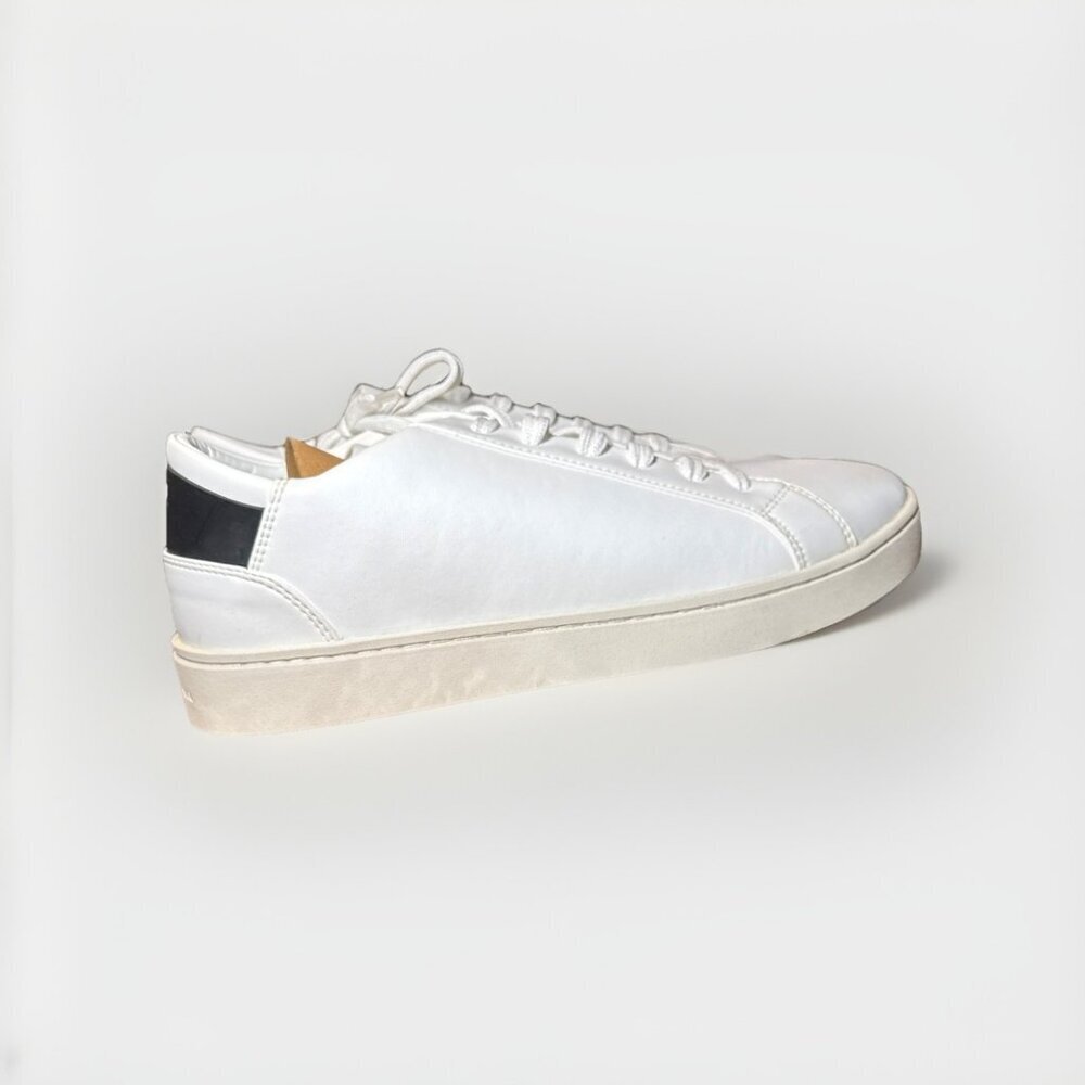 Thousand Fell Shoes Womens 9 Lace Up Sneakers White Low Top Casual Round Toe